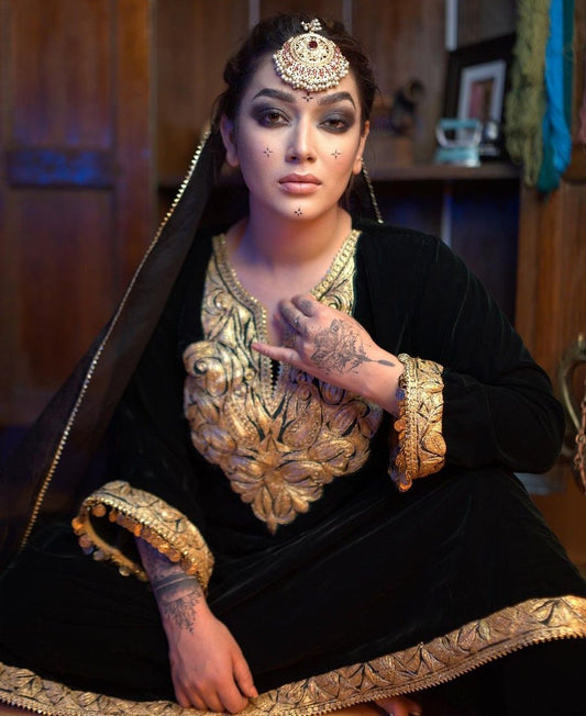 Kashmiri Tela Pheran black